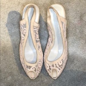 Women’s shoes